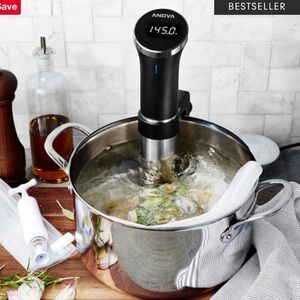William Sonoma NWT Anova Precision Sous Vide Cooker with WiFi